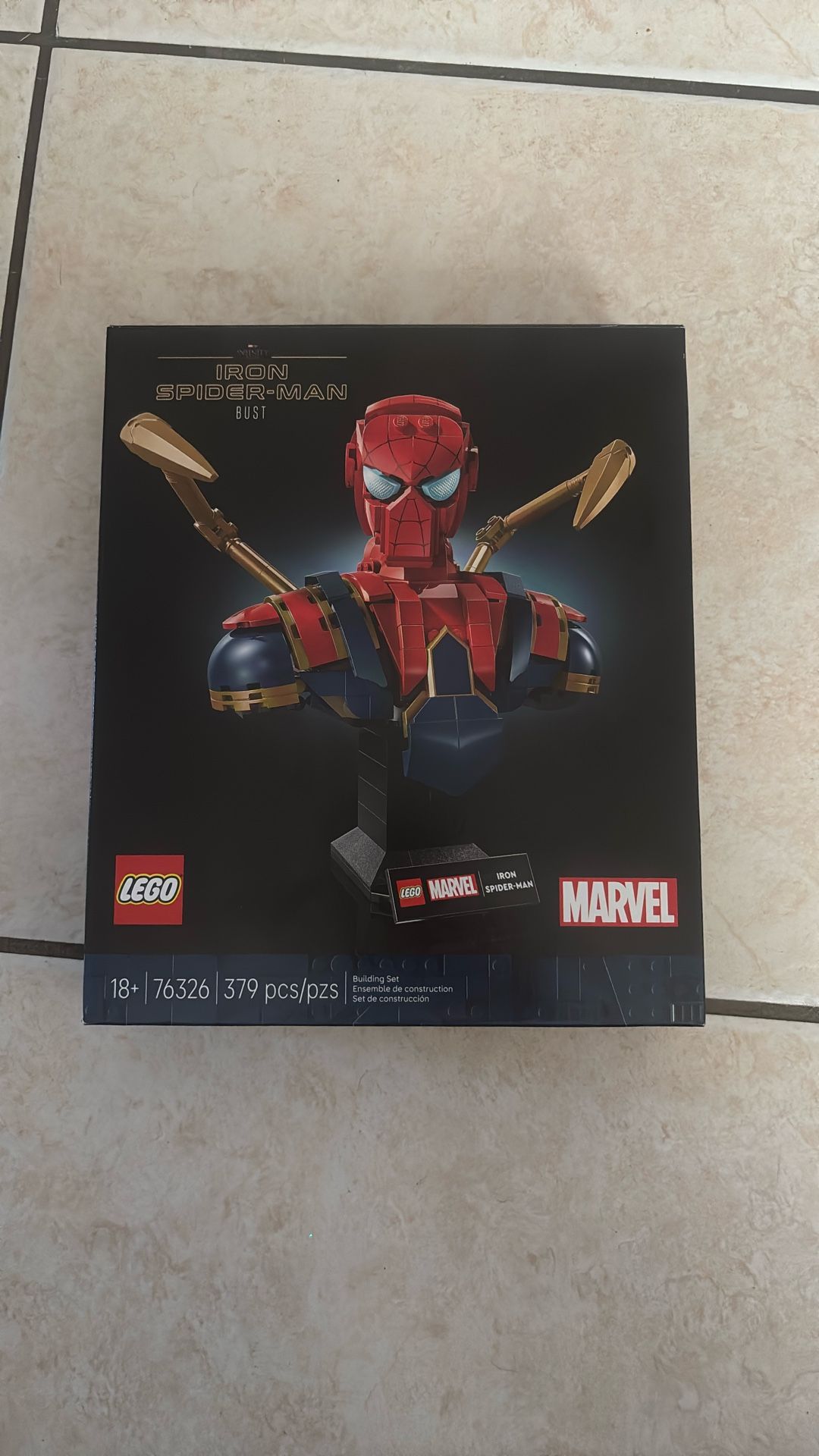 Lego Iron Spider-Man Bust