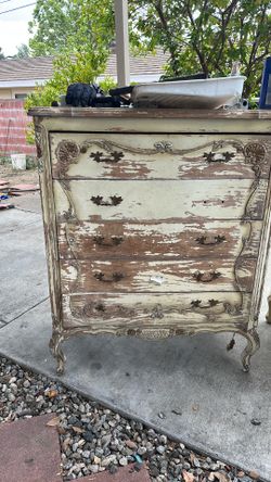 Victorian dresser and night stand