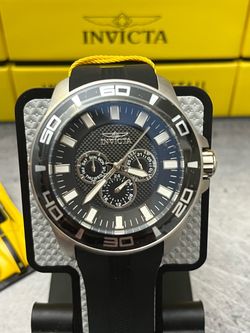 Invicta Model 28000 Pro Diver 50mm Chronograph Watch New in a box