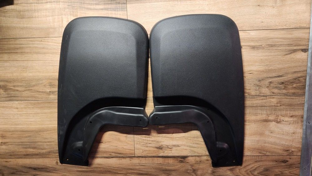 OEM Toyota Tacoma 05-15 Mudgaurds Mudflaps