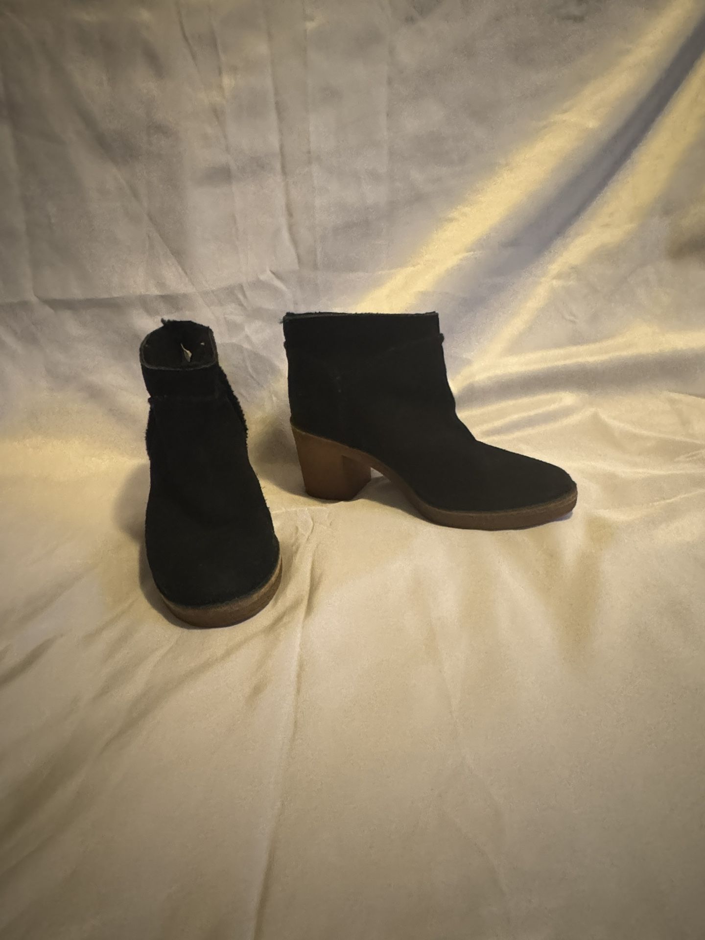 Women’s Boots - High Heeled (Brand:UGG)