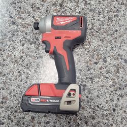 MILWAUKEE 2850 impact 1/4 HEKLX DRIVER W 2 AH BAT