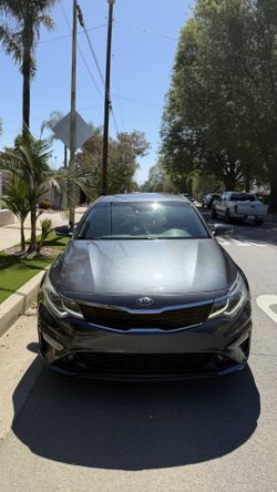 2019 KIA Optima