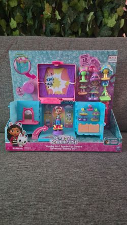 Gabby's doll play set