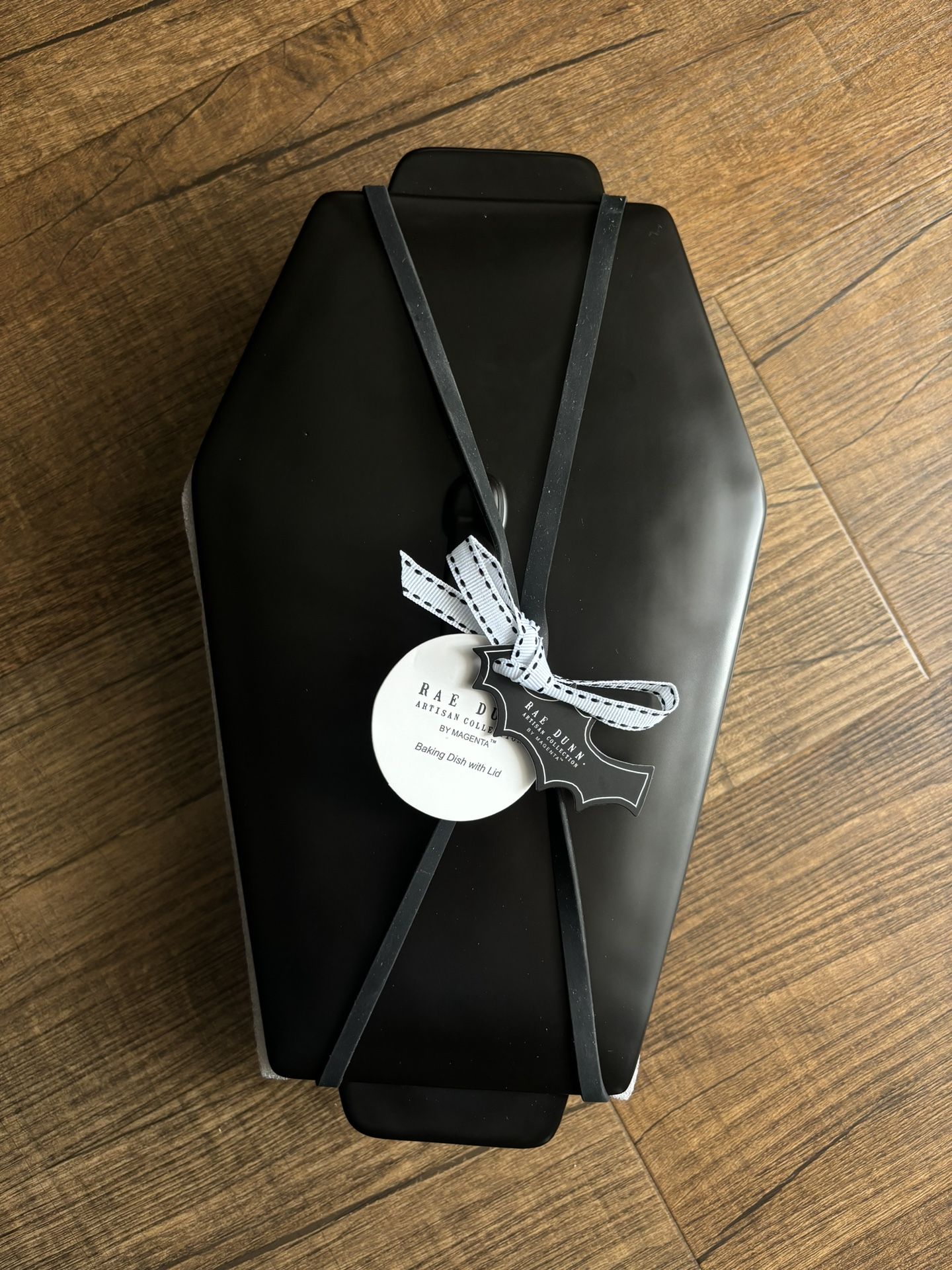 RAE DUNN COFFIN BAKING DISH