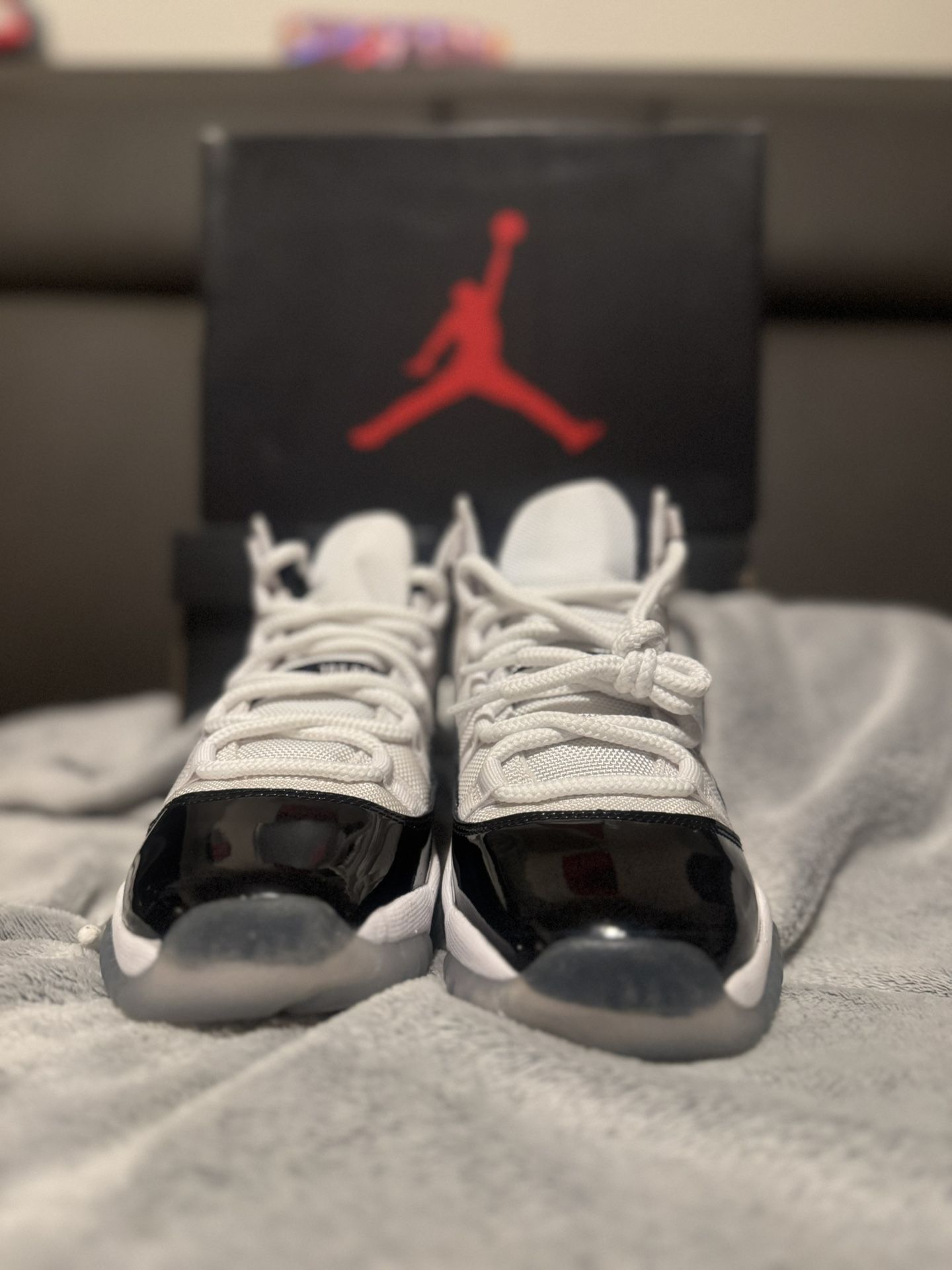 Air Jordan 11 Retro “Concord” 2018 – Size 6.5Y / Women’s 8 – New No Box