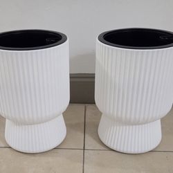 PAIR of 15" Resin Planters (White / Black / Gray) @ Lasting Creations