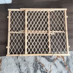 retractable baby gate