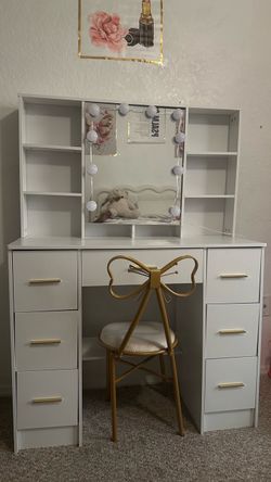 White & Gold Makeup Vanity Set with Lighted Mirror + Butterfly Chair