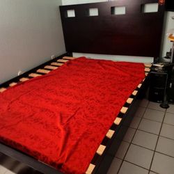 Queen BED Frame 