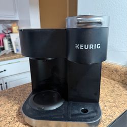 Keurig K-Duo 5100 Coffee Maker Single Serve K-Cup & 12-Cup Carafe