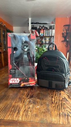 Star Wars Kylo Ren Figure & Loungefly Backpack Bundle