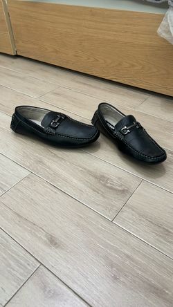 Steve Madden mens leather loafers Size 9 / 9.5