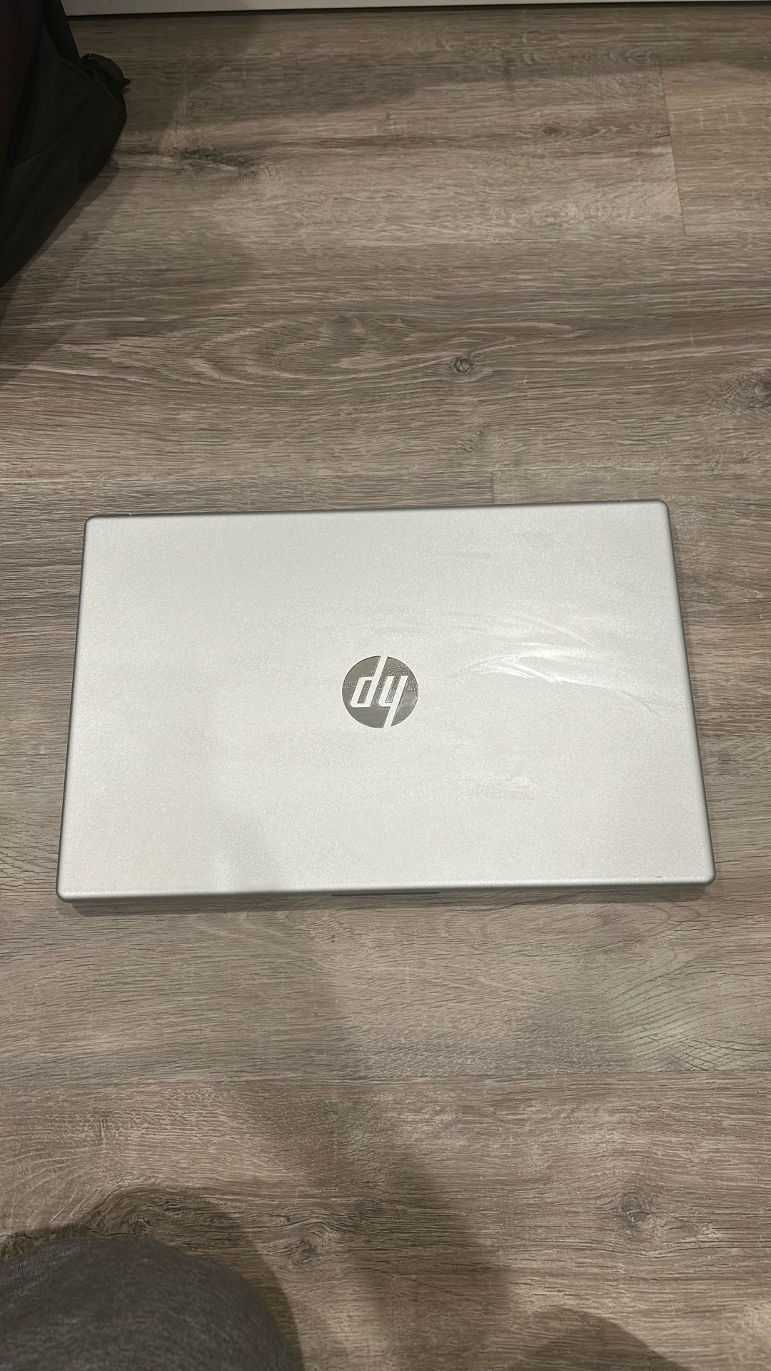 HP 15‑fd0131wm Laptop Intel i3, 8GB RAM, 256GB SSD. Silver -Great Condition