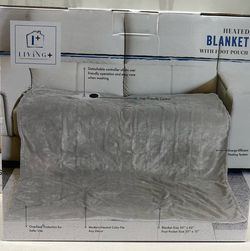 Heated Blanket with Foot Pouch