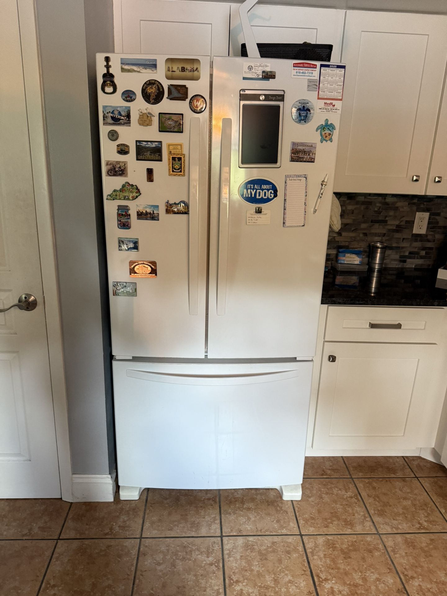 Used Kenmore refrigerator with Icemaker
