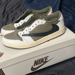 Travis Scott x Air Jordan 1 Medium Olive 