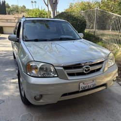 2005 Mazda Tribute