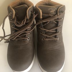 Kids Shoes Size 1
