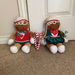 Festive Gingerbread Plush Set