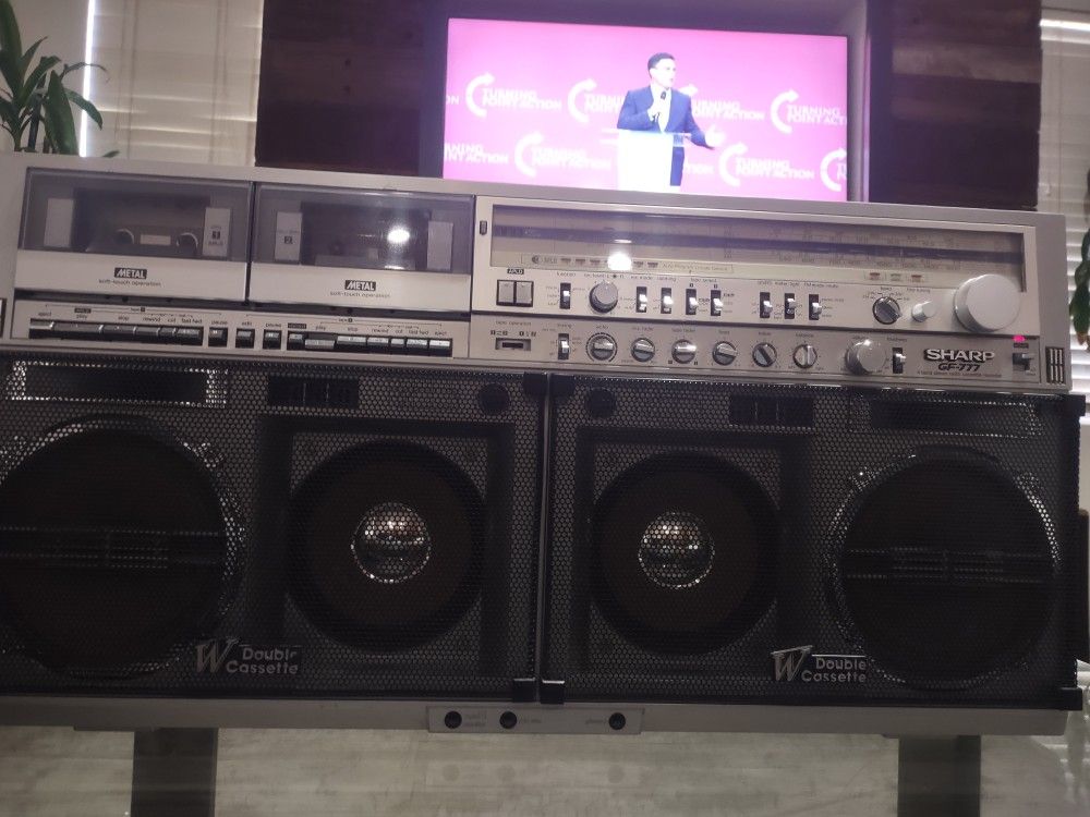 SHARP GF-777 Vintage Dual Cassette Boombox