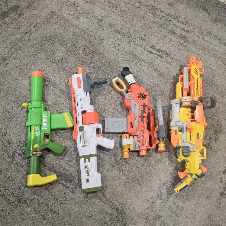 NERF GUNS