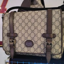 Authentic Gucci Small Messenger Bag