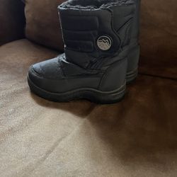 Toddler Snow Boots Size 11