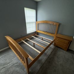 4pc Queen Bedroom Set For Sale