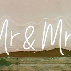 Mr & Mrs LED Sign