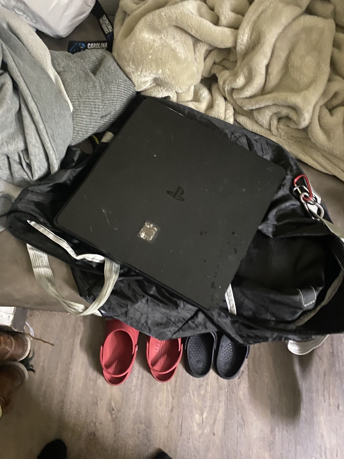 PS4