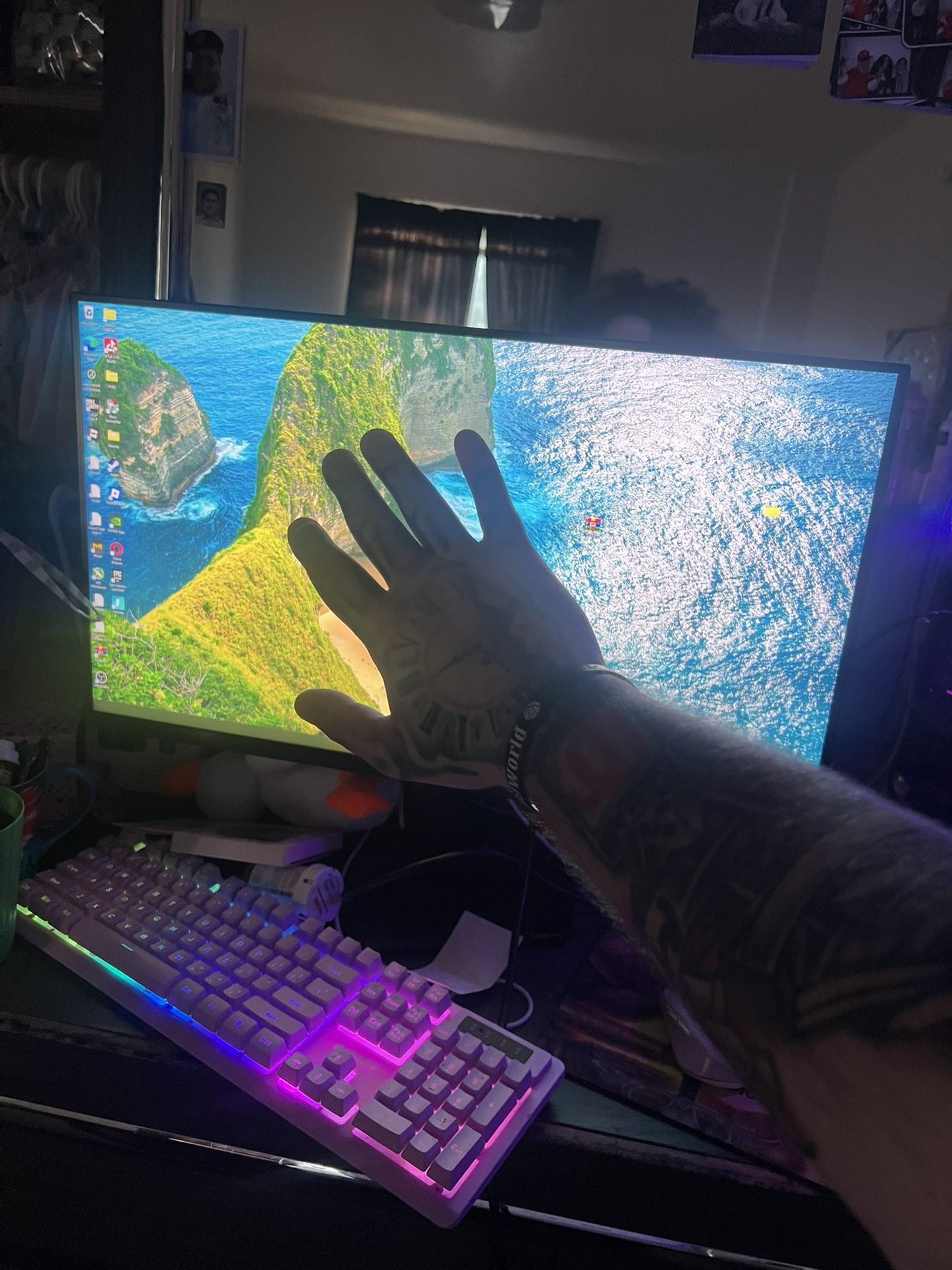 200 Hz Monitor