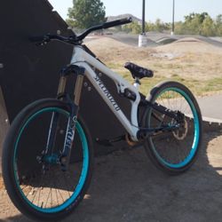 Specialized Slope Style Bike 