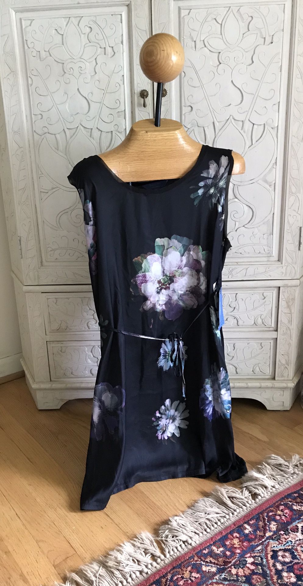New Vera Wang Floral dress, sz XL