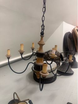 Currey & Company 8-Light Wood & Iron Chandelier – Designer Lighting