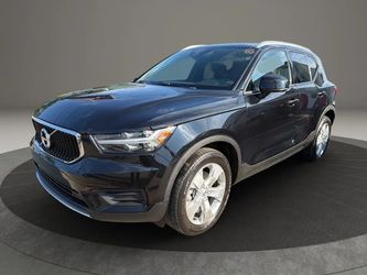 2022 Volvo XC40
