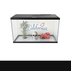 50 gallon fish tank reptile tank aquarium Like New With LED Light 36" x 18" x 19"