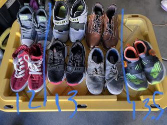 Kids Shoes/ Boys 12-13.5