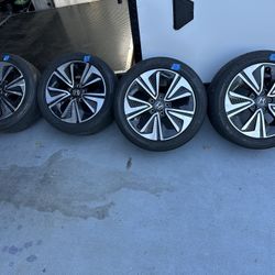 Used Oem 2017 Honda Accord Rims And Tires.