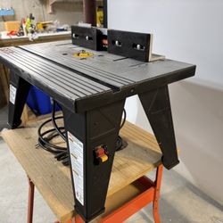 Ryobi router table and router