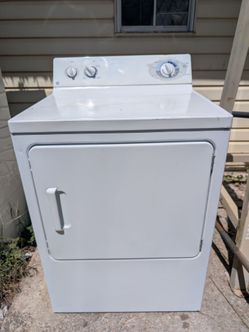 GE 6.0 Cu.ft Electric Dryer