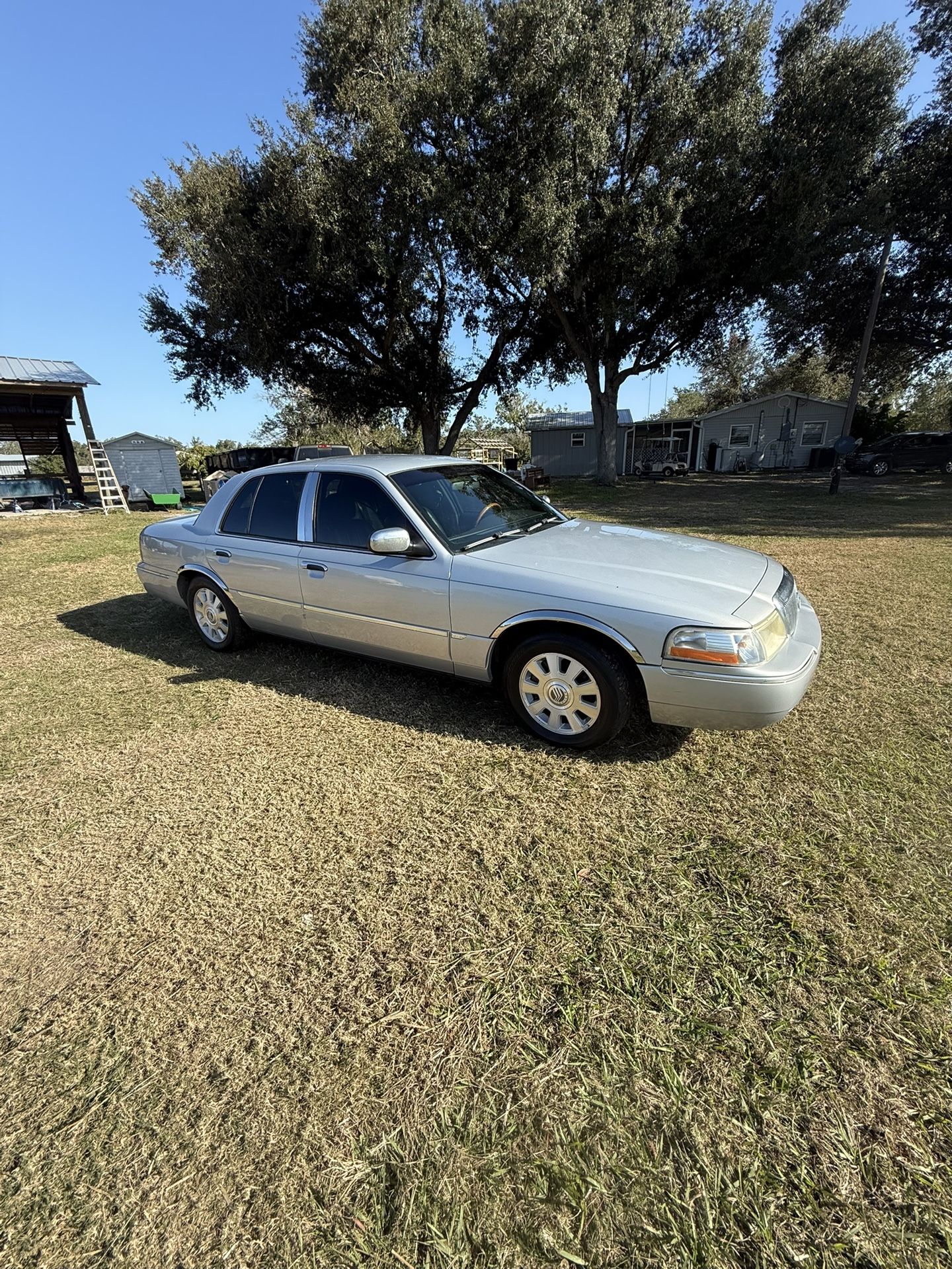 2003 Mercury Grand Marquis