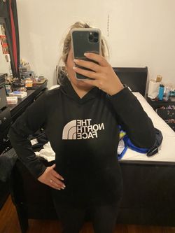 North face sweater