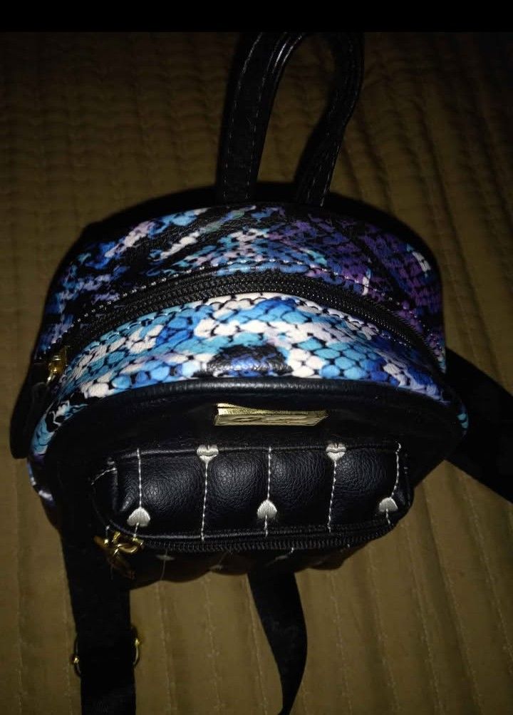 FIRM IN MERCED‼️BETSY JOHNSON MINI BACKPACK WITH WINGS EXCELLENT CONDITION 