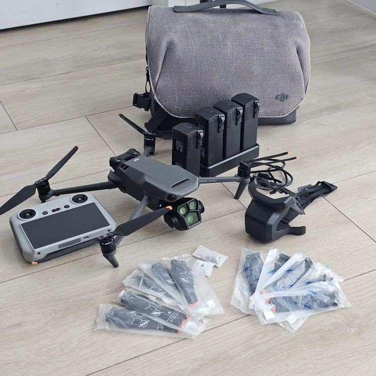 DJI Mavic 3 Pro
