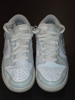 Nike Tennis Shoes