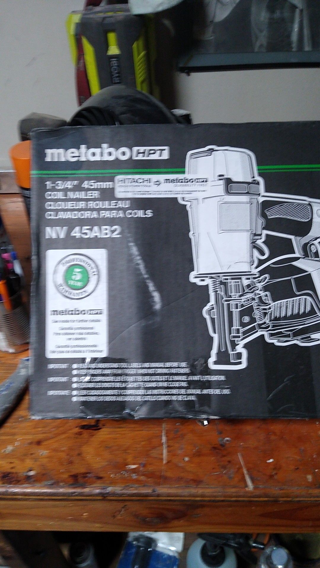 HITACHI coil nailer
