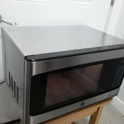 Microwave 950 Watts 
