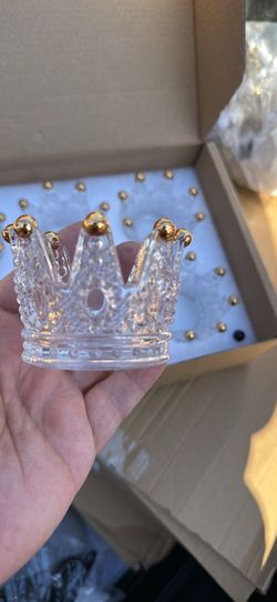 Six crown crystals, gold trims Candles Tea light 