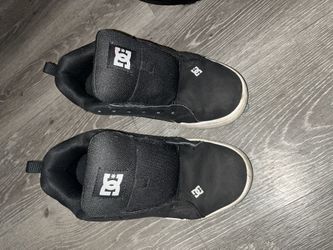 DC Shoes Size 9 Men’s 